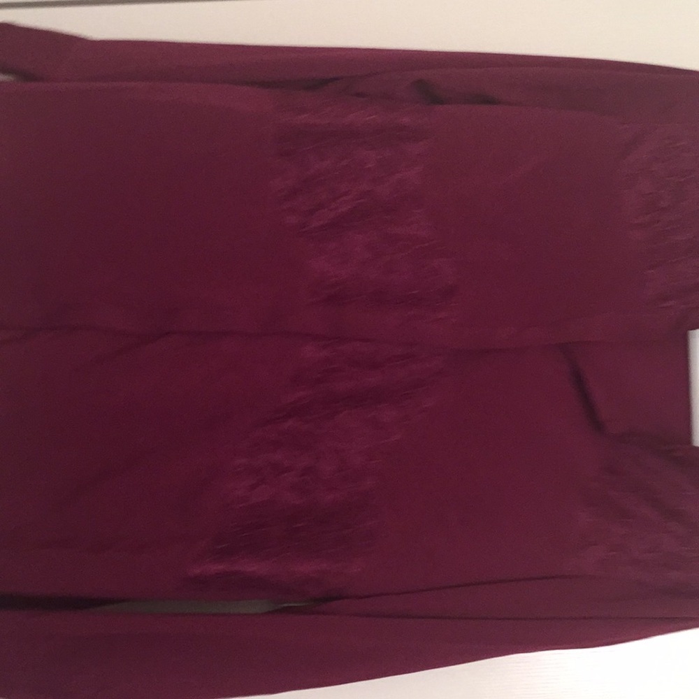 Ana maroon top